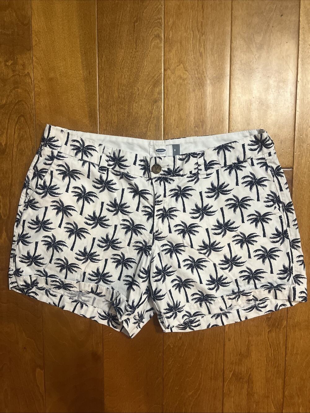 Old Navy Palm Tree Chino Shorts 8 White Navy 100% Cotton Resort Beach Preppy